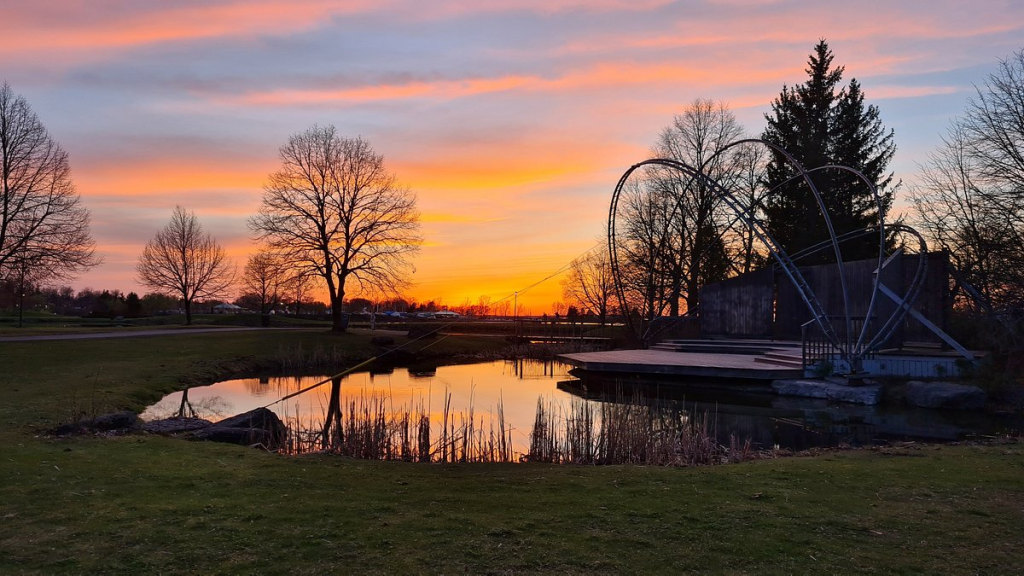 Experience the Best Sunsets at Andrew Haydon Park